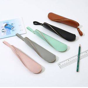 Étui à crayons en cuir PU fin, personnalisable, avec fermeture éclair, pochette à stylos durable, sac de rangement pour articles promotionnels - Product Image 4