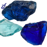 Vente en gros de morceaux de verre coloré pour la décoration paysagère, les foyers, les jardins, les aquariums et les projets décoratifs extérieurs
