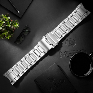 Correa de reloj de acero inoxidable plateado con eslabones cepillados, repuesto para uso diario y de negocios - Product Image 1