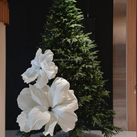 Décoration florale de Noël en papier blanc surdimensionné, faite à la main, de haute qualité, installation artistique pour événements festifs