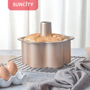 Suncity Flower Shaped Chiffon Cake Pan 8 Inch Springform Baking Mold For Cake Making - Product Image 3