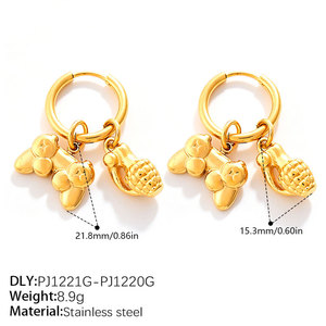 Pendientes Deportivos de Fútbol de Acero Inoxidable 316L con Baño de Oro Fino de 14k y 18k al por Mayor para Mujer - Product Image 5
