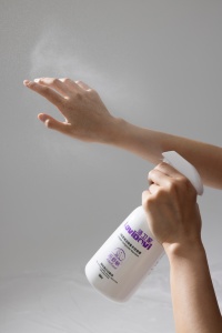 Spray Eliminador de Alérgenos Lovovidovi <span class=keywords><strong>para</strong></span> <span class=keywords><strong>Perros</strong></span> y Gatos, Elimina Pelo, Caspa, Ácaros del Polvo y Olores, No Tóxico, Sin Cloro, Etiqueta Privada Personalizada, 500 ml - Product Image 4