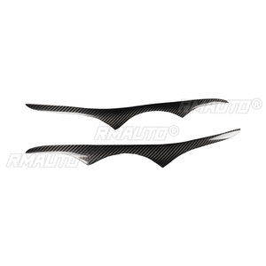 1 paire de couvre-phares de voiture en fibre de carbone véritable pour BMW E92 E93 335I 2006-2012 - Product Image 1
