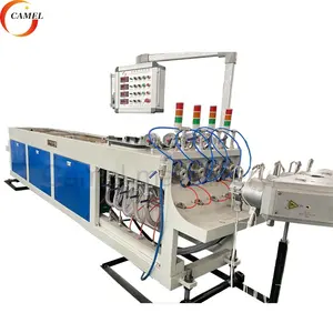 Hoge Productiviteit 300-400 Kg/u Kameel Machines Vier Holte Pvc Pijp Extrusie Lijn