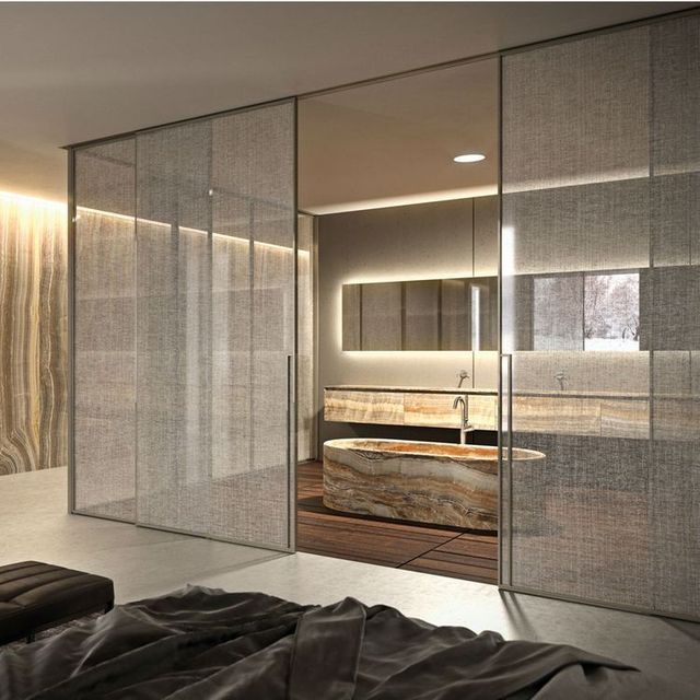 Colored Flat Laminated Glass Sheets (1mm-19mm Thickness Modern Style) for Office Bedroom Bathroom Laundry & Courtyard Decoration