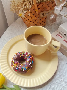 Vente en gros de bougies parfumées pour dessert donut faites main, fournisseur de bougies aromatiques alimentaires, bougies du désert - Product Image 4