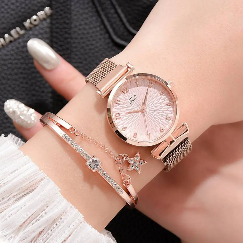 Womens Watch Gifts Set Bracelet Rose Gold for Lady Female Minimalist Simple Slim Thin Casual Dress Analog Quartz Wrist Watches