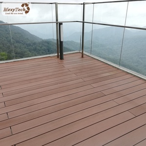 Plancher <span class=keywords><strong>stratifié</strong></span> extérieur MexyTech ML02 WPC 140x23mm, anti-eau, antidérapant, installation par clipsage, fabriqué en Chine - Product Image 4