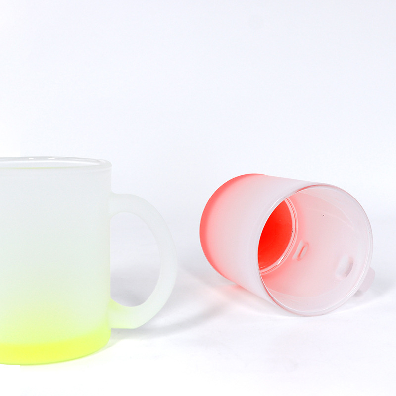 Manufacture 11oz Sublimation Matte Color Beer Mug Wholesale Heat Transfer Colorful Bottom Sublimation Frosted Glass Mug