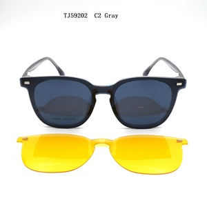 Gafas de Lectura Unisex Ligeras con Clip Magnético 59202, Polarizadas, con Dos Lentes, Contáctenos para la Opción de Lente Única - Product Image 5