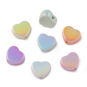 Perles en acrylique en forme de cœur, revêtement UV, couleur unie épaisse, perles en vrac pour la fabrication de bijoux, artisanat fait main, lot en gros - Product Image 5