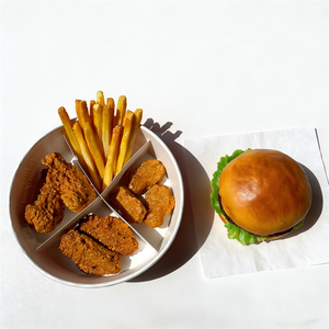 Modelo de Comida de Simulación: Set de Hamburguesa, Papas Fritas, Alitas de Pollo y Pollo Frito de Plástico Ecológico (Sin Caja de Papel, con Ventana) - Product Image 4