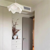 Lumière pendante de tissu blanc de lampe de fleur accrochante de Dimmable de style français pour l'hôtel de chambre à coucher