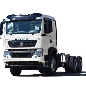Xcellent état Sinotruck Howo 10 roues tracteur camion 371hp 420hp Manunl 6x4 remorque 40tonnes en bonne vente - Product Image 4