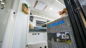 Caravane de voyage tout-terrain personnalisée Conquer Falcon avec suspension indépendante et caractéristiques de <span class=keywords><strong>camping</strong></span> en plein air - Product Image 4