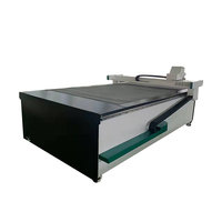 Máquina cortadora de cartón China CNC, cortador Aoke, plóter, máquina de fabricación de muestra con rueda de plegado