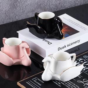 Tasse à café et soucoupe en céramique dorée en forme de cygne, créative et tridimensionnelle, pour le thé de l'après-midi et l'espresso - Product Image 6