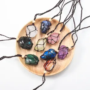 Wholesale Natural Crystal Rolling Stone Necklace Healing Gemstone Jewelry Gifts For Girl