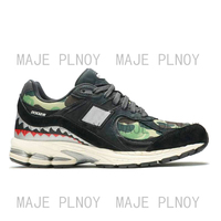 2002R Chaussures Athlétiques de Luxe Décontractées pour Hommes Triple S Protection Pack Rose Rain Cloud Designer Nouvelles Baskets 2002R Chaussures pour Homme