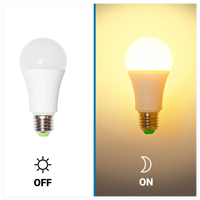 Ampoule LED CE ERP Twilight 5W 7W 9W 12W A60 E27 avec capteur crépusculaire
