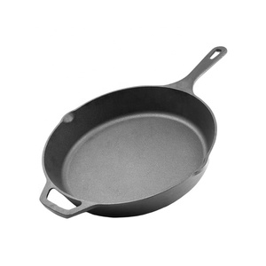 Sartén pequeña <span class=keywords><strong>de</strong></span> <span class=keywords><strong>hierro</strong></span> <span class=keywords><strong>fundido</strong></span> antiadherente pre-sazonada 16/26CM 2 uds juego <span class=keywords><strong>de</strong></span> utensilios <span class=keywords><strong>de</strong></span> cocina Mini sartén redonda antiadherente - Product Image 4