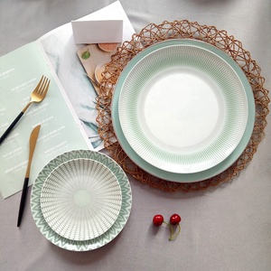 Assiettes de fête en porcelaine turque de style vintage tropical vert clair, vaisselle en céramique personnalisée en porcelaine fine - Product Image 5