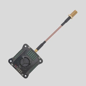 Transmisor de Video 4 en 1 para Dron FPV de 5.8g Vtx 3W con Ventilador de Refrigeración y Soporte de 30x30 - Product Image 6