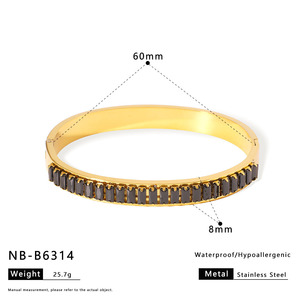 Gelang baja tahan karat wanita mewah Eropa gelang persegi bentuk hati cinta cangkang putih bola berlian modis - Product Image 3