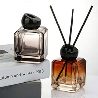 Diffuseur de parfum professionnel en verre écologique de 150 ml, bouteille transparente à dégradé de couleur, forme carrée plate en spirale