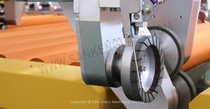 Machine automatique de bordage de verre en ligne droite sur quatre côtés SKFE-3725F, machine de jointoiement CNC pour verre isolant et à faible émissivité - Product Image 3