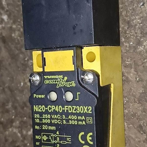 1 stks Nieuwe Ni20-cp40-fdz3wbr0x2 Proximity Sensor Snelle Verzending Merk Origineel Gloednieuw Origineel - Product Image 1