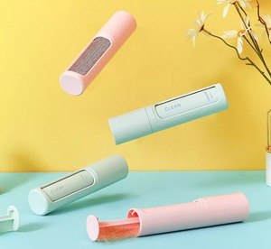 Épilateur <span class=keywords><strong>pour</strong></span> <span class=keywords><strong>animaux</strong></span> de compagnie lavable mignon autonettoyant réutilisable lavable collant cyclisme multicolore <span class=keywords><strong>brosse</strong></span> à peluches <span class=keywords><strong>pour</strong></span> chiens chats - Product Image 4