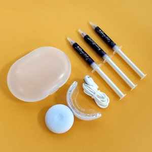 Kit de Blanqueamiento Dental con Peróxido de Hidrógeno Encapsulado, Tecnología Anhidra, Stock para 24 Meses, Incluye Acelerador LED de 32 - Product Image 2