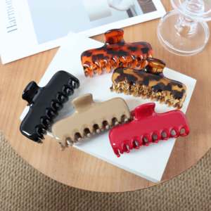 Pinza de Pelo de Plástico Rectangular de Lujo de 9.5cm con Diseño de Tiburón, Geométrica, Minimalista, Estampado Vintage, Efecto Carey, Dientes Conectados, en Caja - Product Image 3