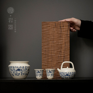 Service à thé Kung Fu avec théière et deux tasses, fonction eau bouillante, pour bureau et réception - Product Image 1