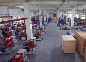 אוטומטי 3D סיליקון חום הבלטות הבלטות לוגו על בד טקסטיל חולצות - Product Image 6