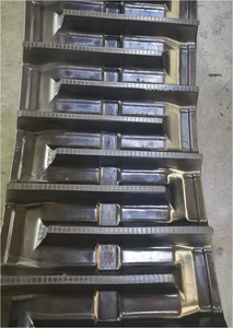 R545870 Sabuk Karet Tugas Berat Suku Cadang Mesin Pertanian Pengganti untuk <span class=keywords><strong>John</strong></span> <span class=keywords><strong>Deere</strong></span> World Kubota - Product Image 4