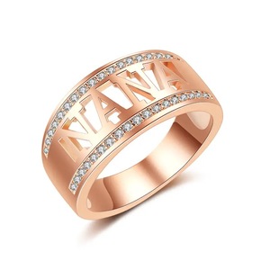 Anello Traforato con Lettera NANA per Donne, Elegante Gioiello da Dito alla Moda - Product Image 3