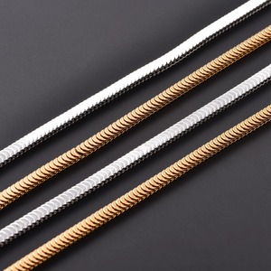 Collier chaîne délicat en acier inoxydable de 3,8 mm motif écailles de poisson pour femmes et hommes, couleur argent et or, ras-de-cou, accessoires de bijoux en métal - Product Image 5