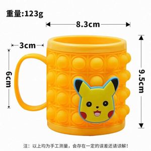 Nouvelle Bouteille d'Eau Anti-Stress 2022 pour Enfants, Mignonne, en Silicone, avec Bulles à Presser, Popper Fidget, Populaire, avec Poignée - Product Image 3