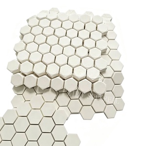 Carrelage hexagonal en <span class=keywords><strong>céramique</strong></span> à haute teneur en alumine, haute résistance aux chocs, résistant à l'usure, mosaïque en <span class=keywords><strong>céramique</strong></span> à haute teneur en alumine collée sur un maillage - Product Image 5