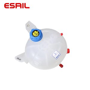 Réservoir <span class=keywords><strong>de</strong></span> liquide <span class=keywords><strong>de</strong></span> refroidissement, réservoir d'expansion d'eau, bouteille <span class=keywords><strong>de</strong></span> liquide <span class=keywords><strong>de</strong></span> refroidissement avec <span class=keywords><strong>bouchon</strong></span> 50544422 50509771 50509770 50544421 pour Fiat 500X 1.4T 2016 - Product Image 1