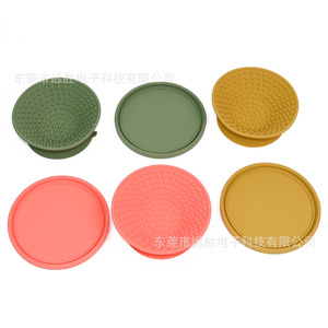 Bol en silicone pour animaux de compagnie, avec ventouse, forme ronde, pour l'alimentation des chats et des chiens, 175x175x70mm, anti-poussière, alimentation lente - Product Image 3