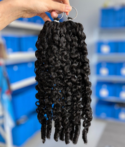 Extensions de cheveux au crochet en gros, cheveux humains bouclés bruts non traités 100% alignés sur les cuticules, double trame machine, 100g - Product Image 1