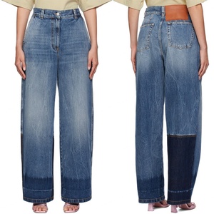Vaqueros de mezclilla personalizados para mujer, azules deslavados, con parches en contraste, de pierna ancha, sin elasticidad, 100% algodón, con cierre de cremallera. - Product Image 6
