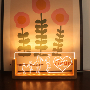 Nom personnalisé Acrylique En Forme <span class=keywords><strong>De</strong></span> U Base En Bois Veilleuse USB Plug-in Pour Famille Souvenir - Product Image 2