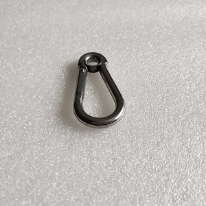 Mosquetón de Acero Inoxidable M8 con Anillo de Bloqueo para Camping, Kayak y Actividades al Aire Libre - Product Image 3