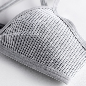 Soutiens-gorge en coton confortables pour femmes, style sport fin, bralette sans doublure, sexy, décolleté en V profond, bonnets triangulaires, dos croisé, sans coutures, type camisole - Product Image 6
