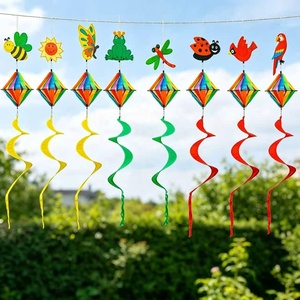 Moulin à vent suspendu coloré de 140 cm pour extérieur, décoration de jardin, <span class=keywords><strong>papillon</strong></span> <span class=keywords><strong>et</strong></span> abeille de dessin animé, queue spirale bouclée, pour patio, cour, véranda - Product Image 1